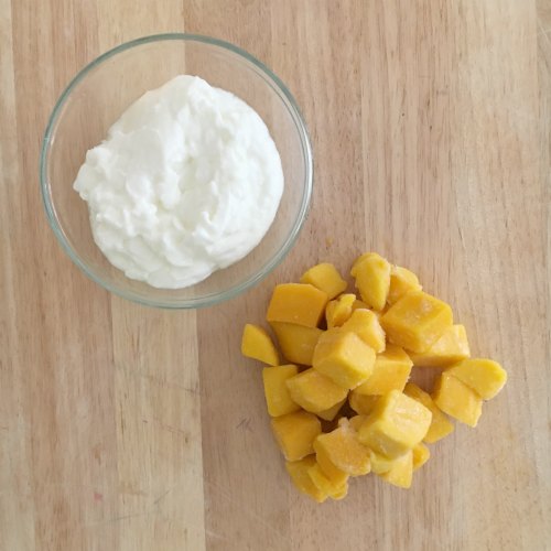 Healthy home made mango ice lolly popsicle ingredients